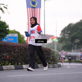 Runner Photo 4656676