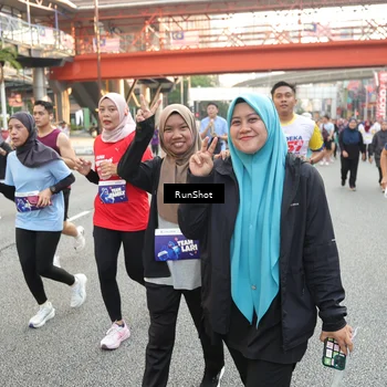 Runner Photo 4656741