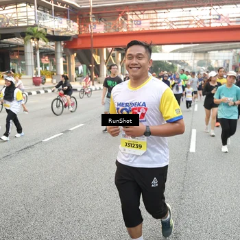 Runner Photo 4656875