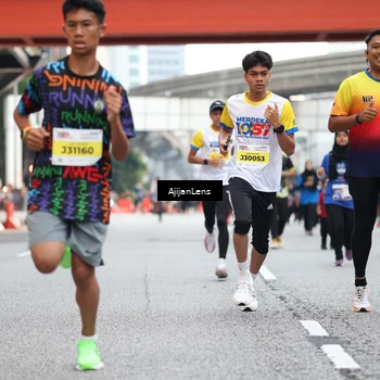 Runner Photo 4656909
