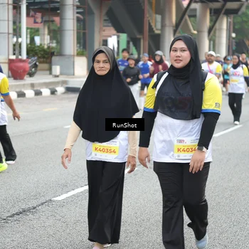 Runner Photo 4656923