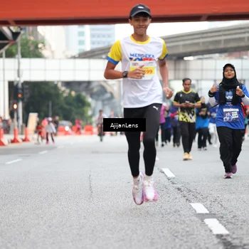Runner Photo 4656948