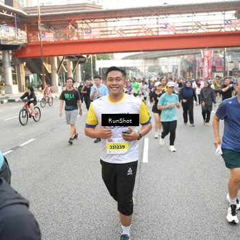 Runner Photo 4656984