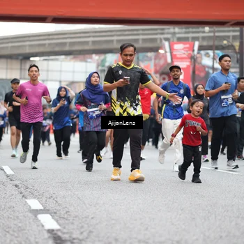 Runner Photo 4657035