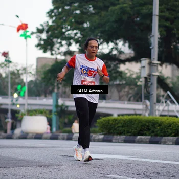 Runner Photo 4657100
