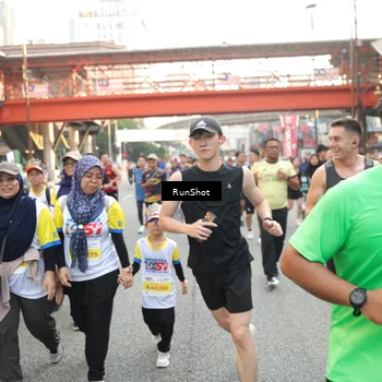 Runner Photo 4657236