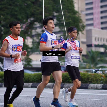 Runner Photo 4657312