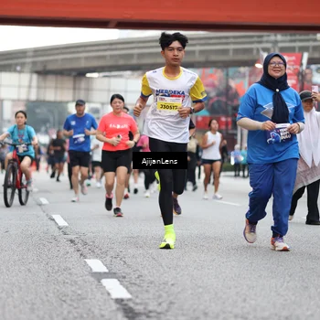 Runner Photo 4657374