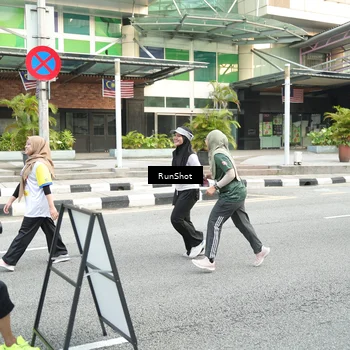 Runner Photo 4657451