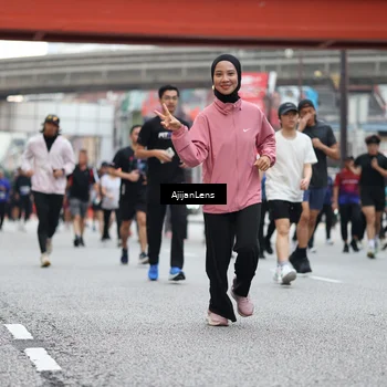 Runner Photo 4657535
