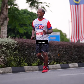 Runner Photo 4657572
