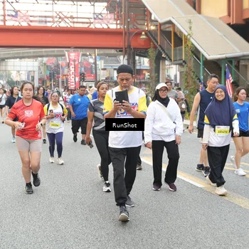 Runner Photo 4657794