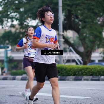 Runner Photo 4657870