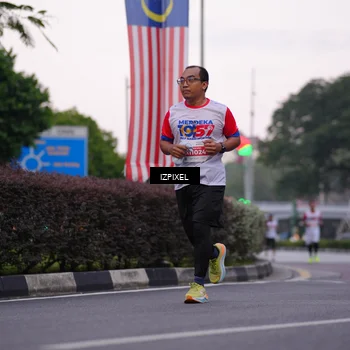 Runner Photo 4658075