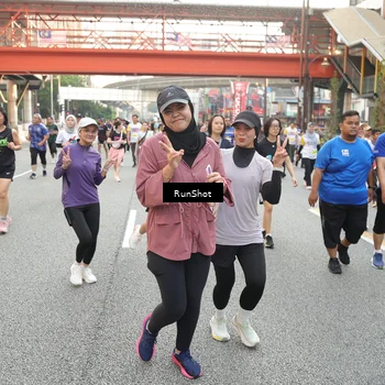 Runner Photo 4658097
