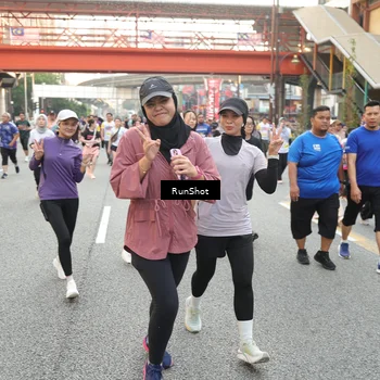 Runner Photo 4658135