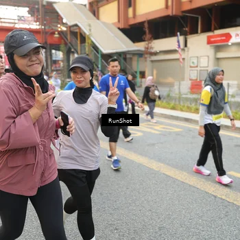 Runner Photo 4658176