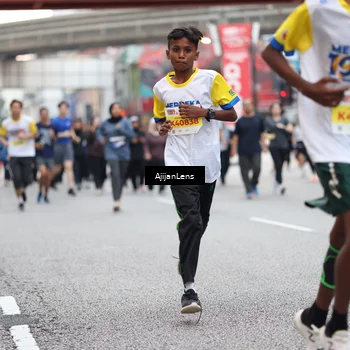 Runner Photo 4658302