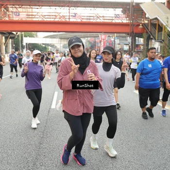Runner Photo 4658303