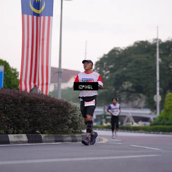Runner Photo 4658308