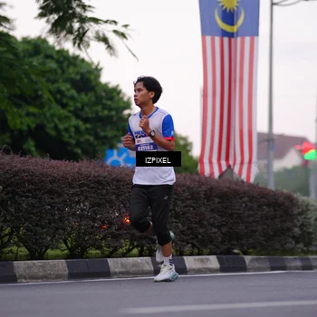 Runner Photo 4658343