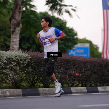 Runner Photo 4658365