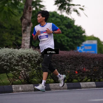 Runner Photo 4658371