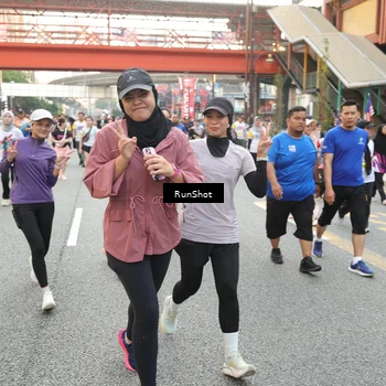 Runner Photo 4658384