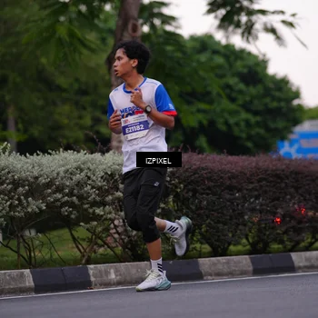 Runner Photo 4658388