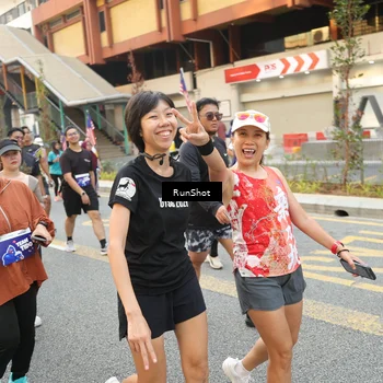 Runner Photo 4658400