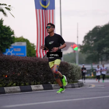 Runner Photo 4658430
