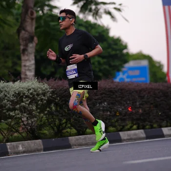 Runner Photo 4658471