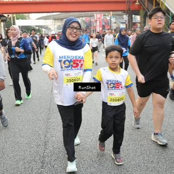 Runner Photo 4658475