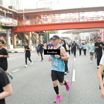 Runner Photo 4658548