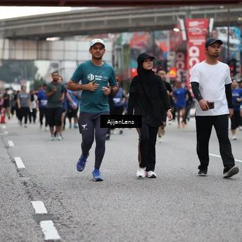 Runner Photo 4658642