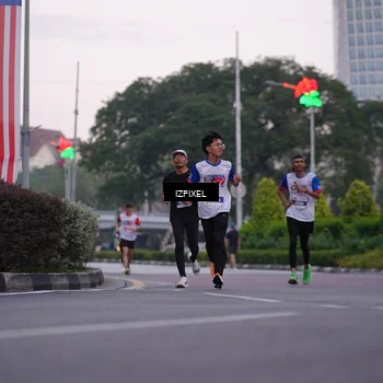 Runner Photo 4658657