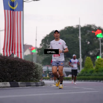 Runner Photo 4658765