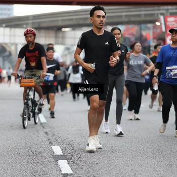 Runner Photo 4658788