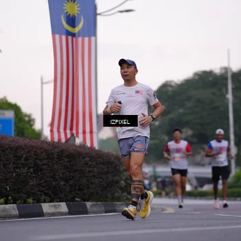 Runner Photo 4658789