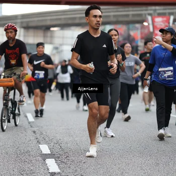Runner Photo 4658797