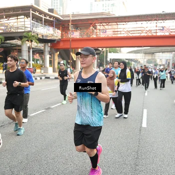 Runner Photo 4658802