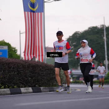 Runner Photo 4658811