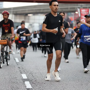 Runner Photo 4658822