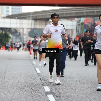 Runner Photo 4658873