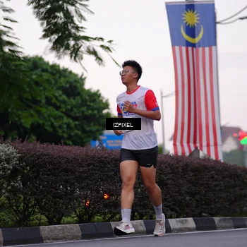 Runner Photo 4658909