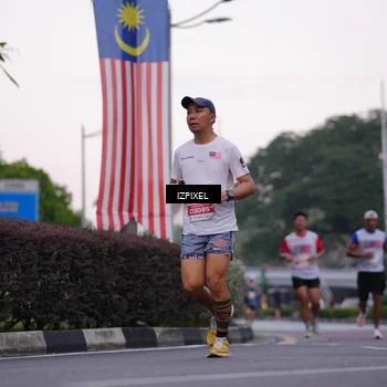 Runner Photo 4658933