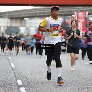 Runner Photo 4659045