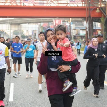 Runner Photo 4659053