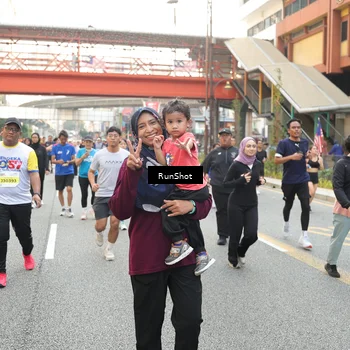 Runner Photo 4659055