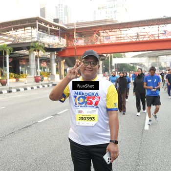 Runner Photo 4659105